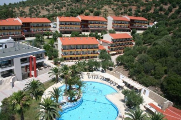 ХОТЕЛ LAGOMANDRA HOTEL & SPA 4*